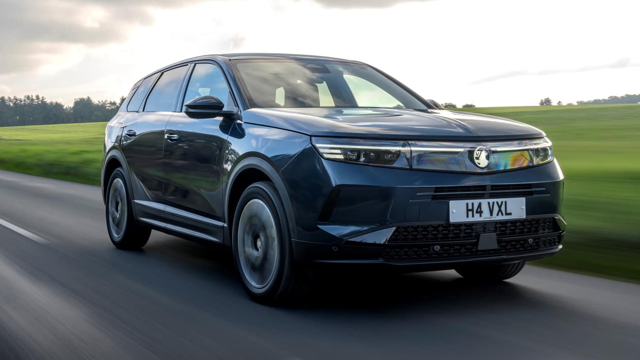 Vauxhall's Grandland plug-in hybrid is here and it's only a tempting £915 more than the normal hybrid | Auto Express